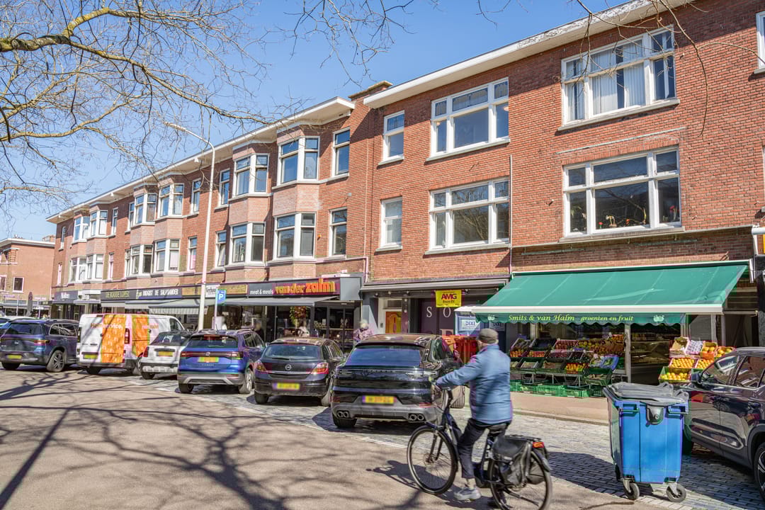 Photo 22 of Van Hoytemastraat 71-A