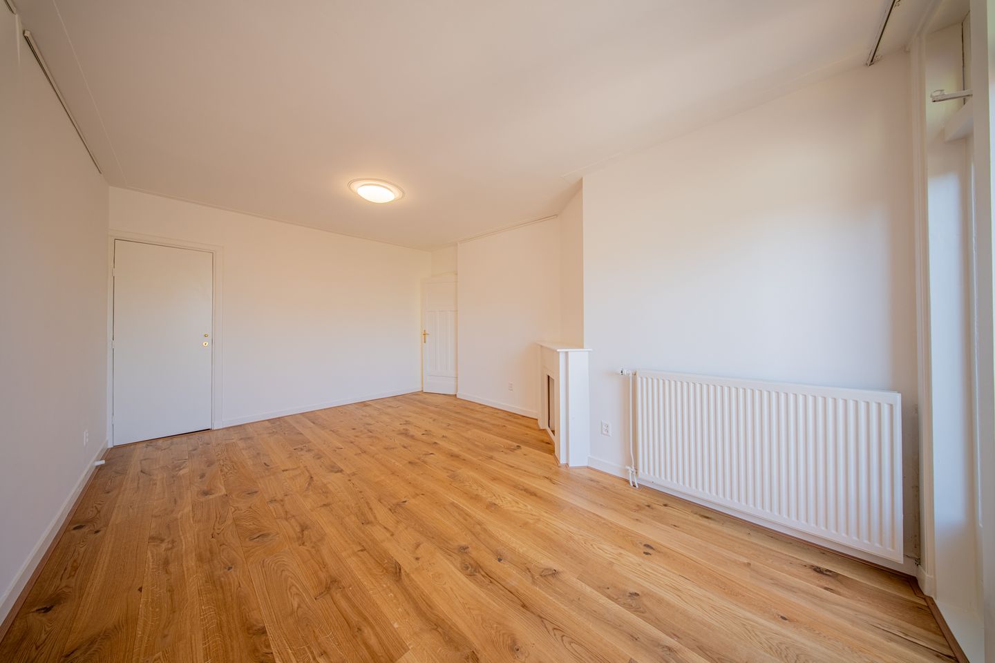 Photo 19 of Van Hoytemastraat 71-A