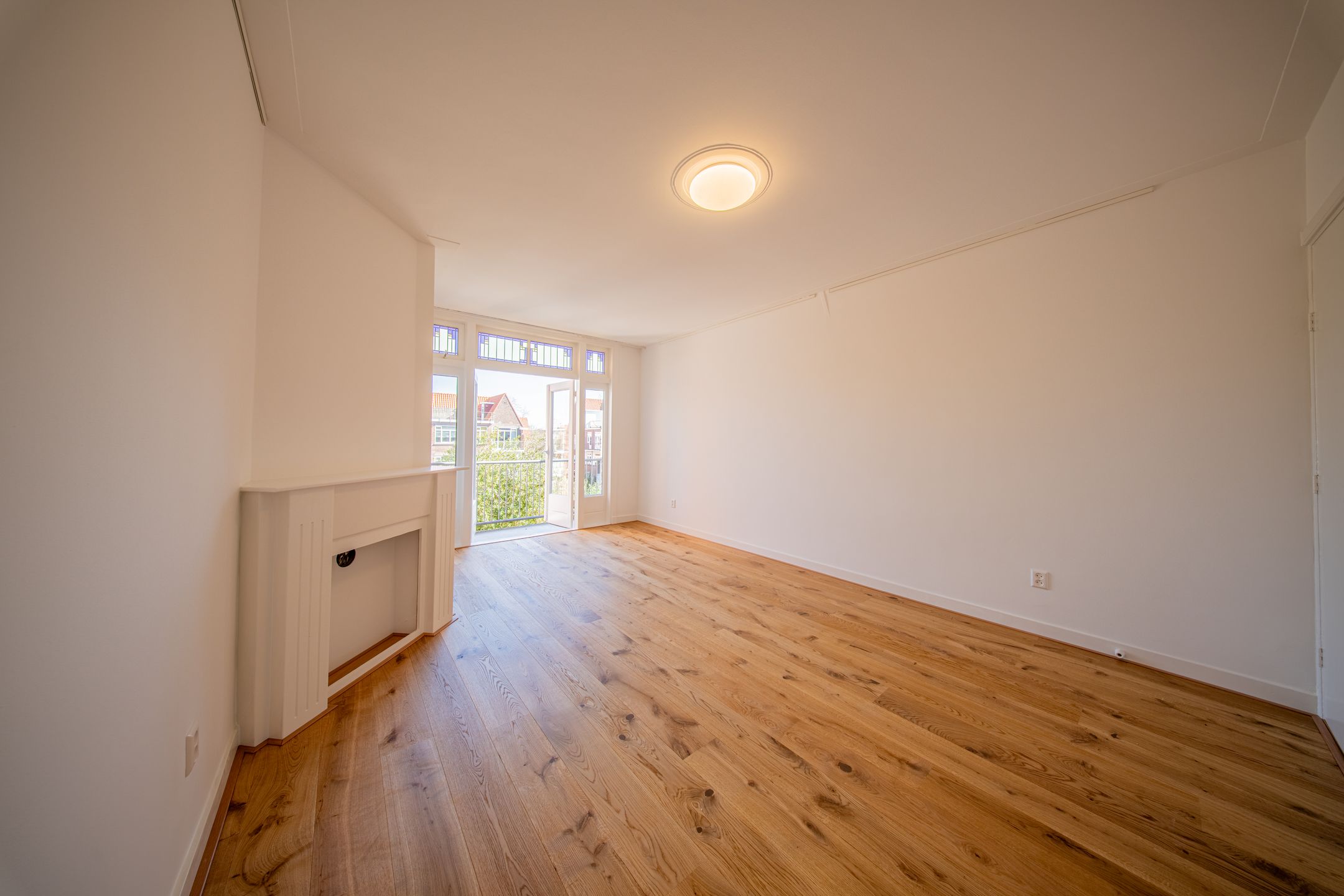 Photo 18 of Van Hoytemastraat 71-A