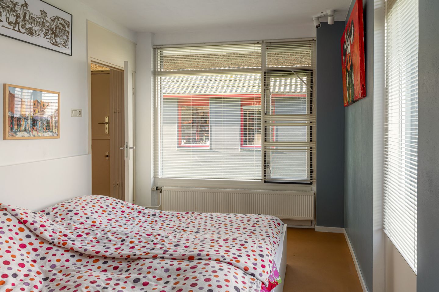 Photo 14 of It String 55