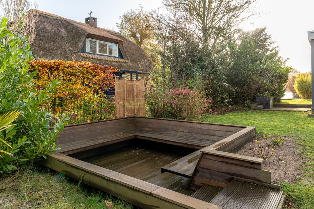 Photo 31 of It String 55