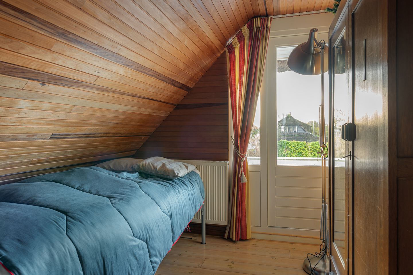 Photo 19 of It String 55