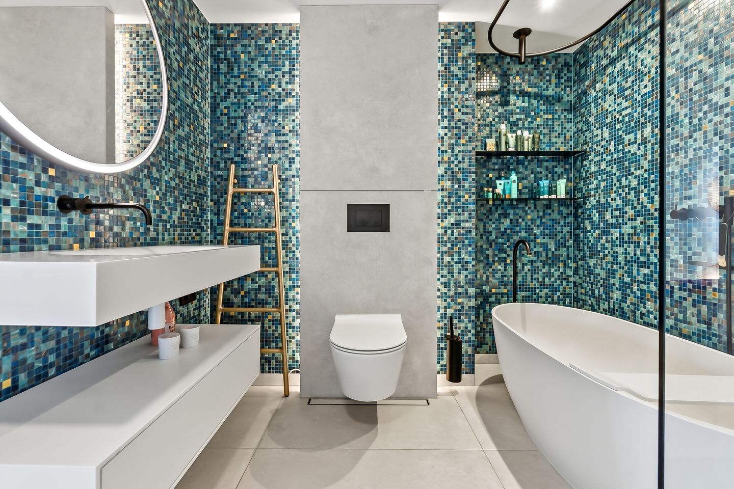 Foto 80 van Dovenetelweg 18-A