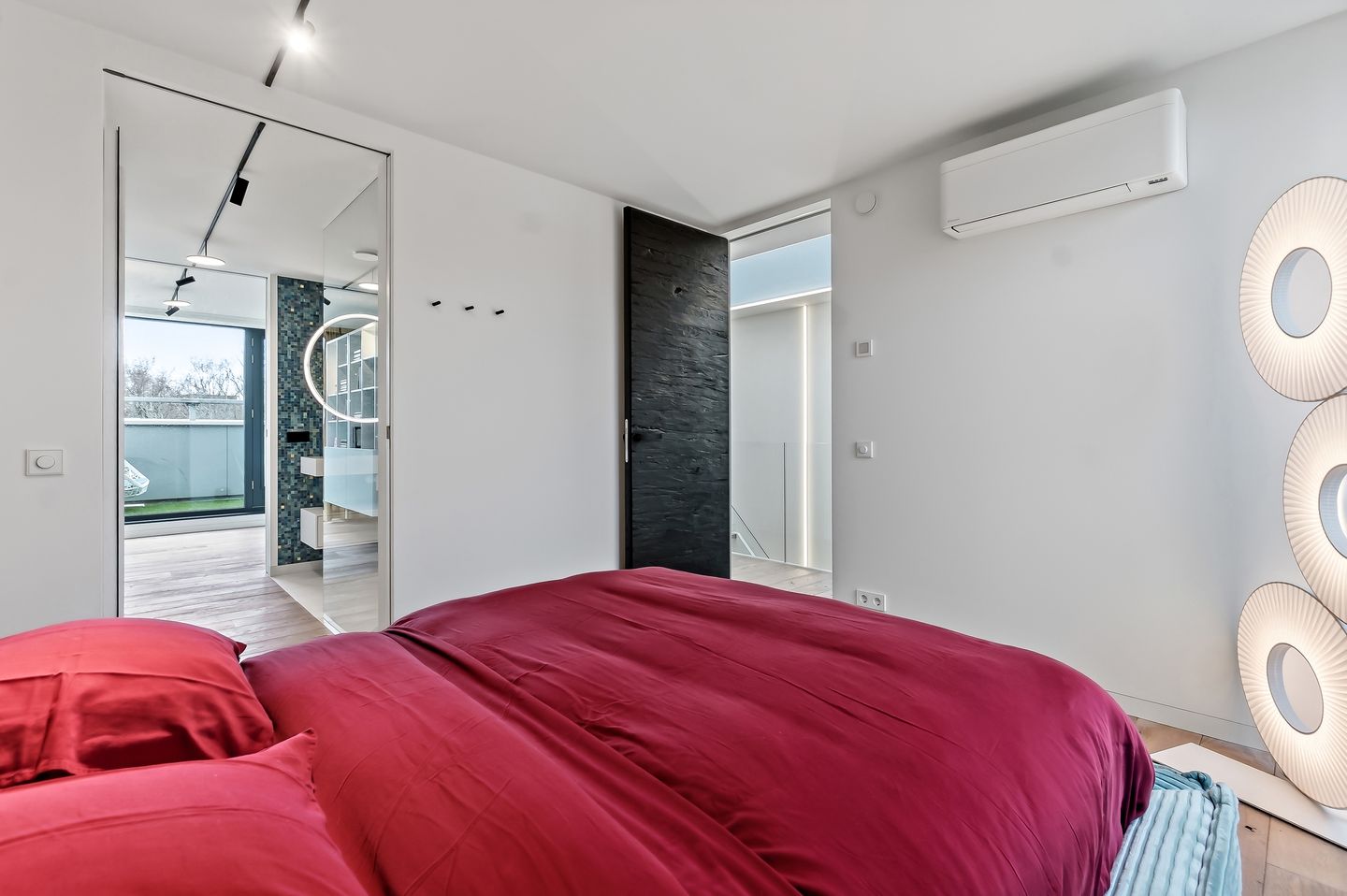 Foto 85 van Dovenetelweg 18-A