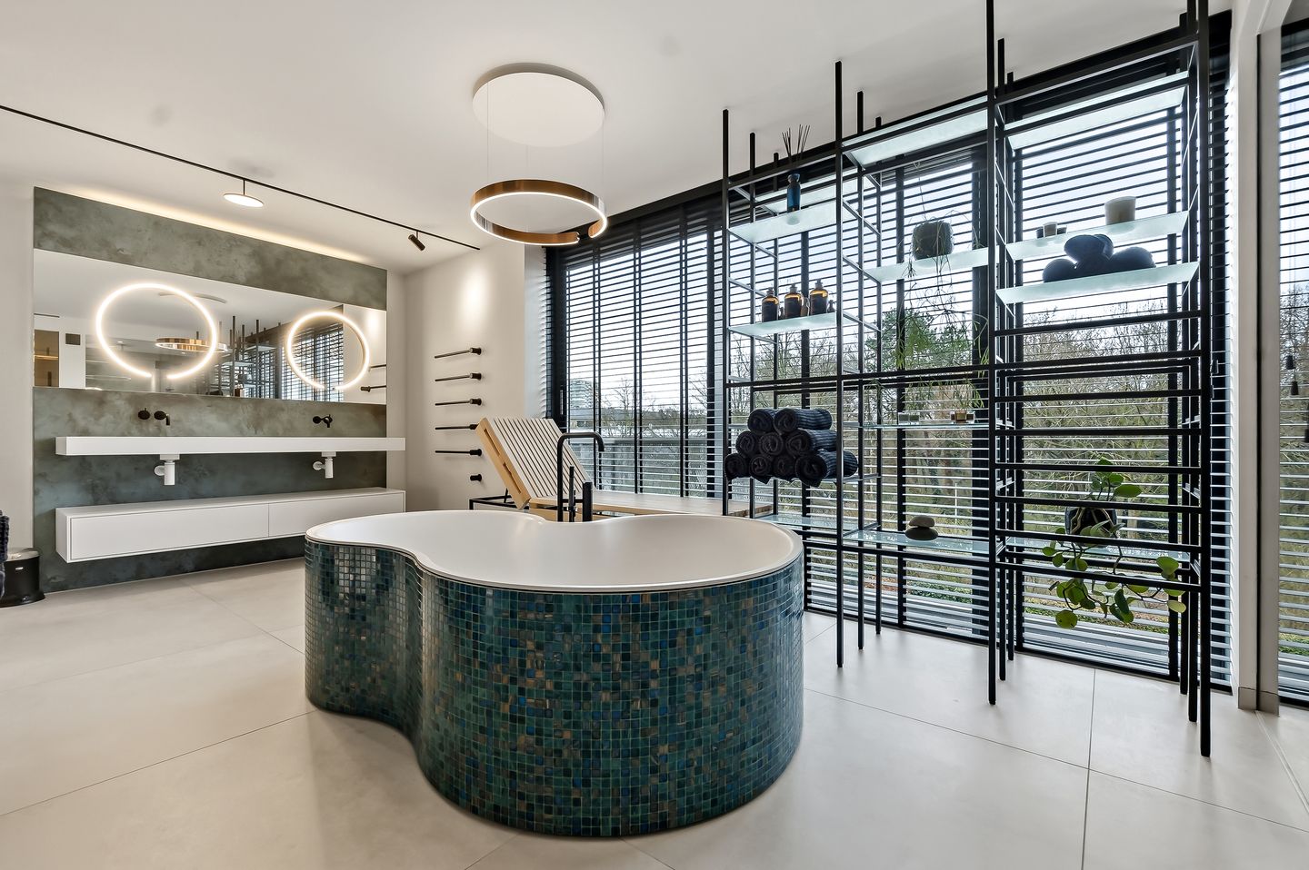 Foto 50 van Dovenetelweg 18-A