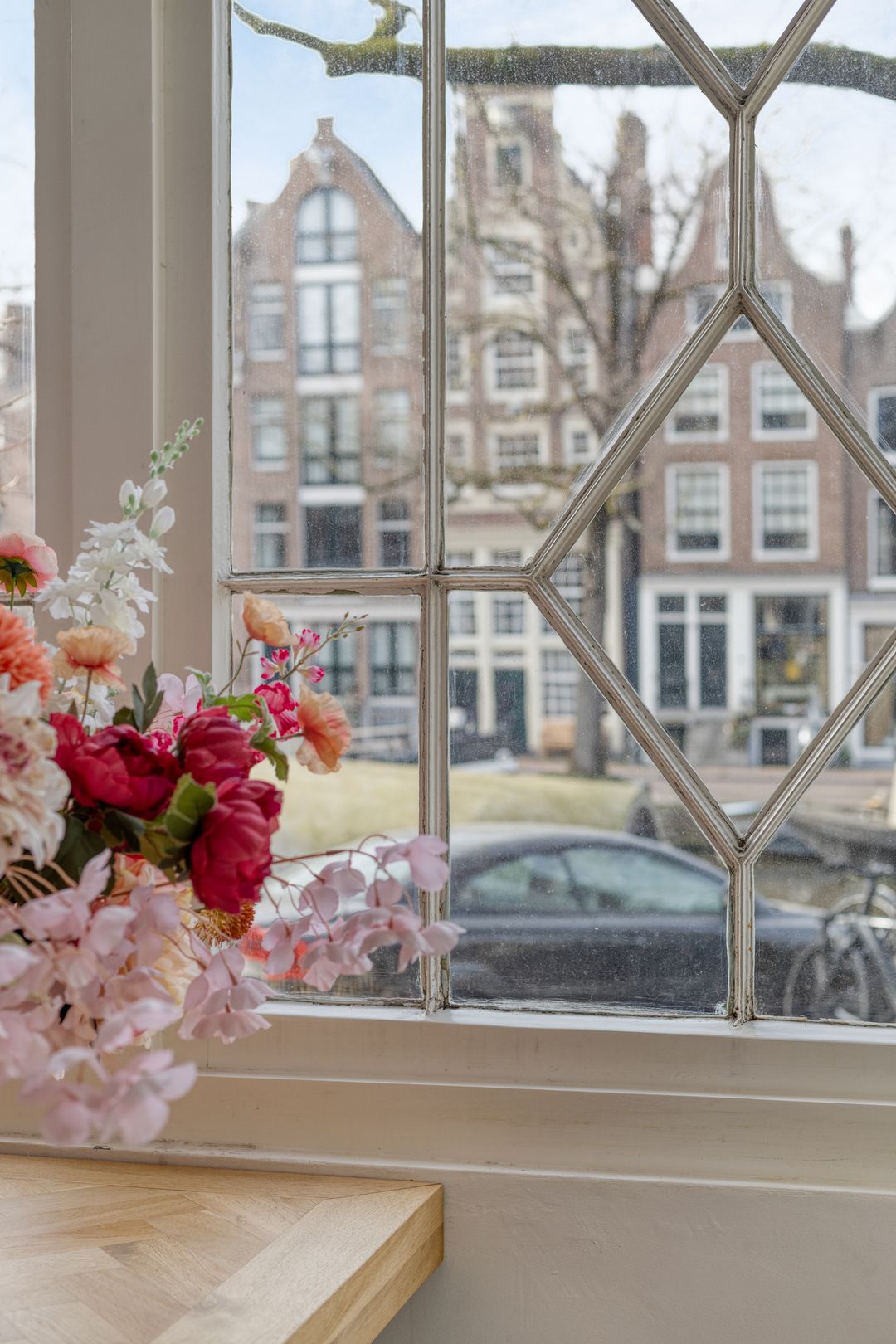 Spacious double ground-floor apartment with garden on the Prinsengracht — 32