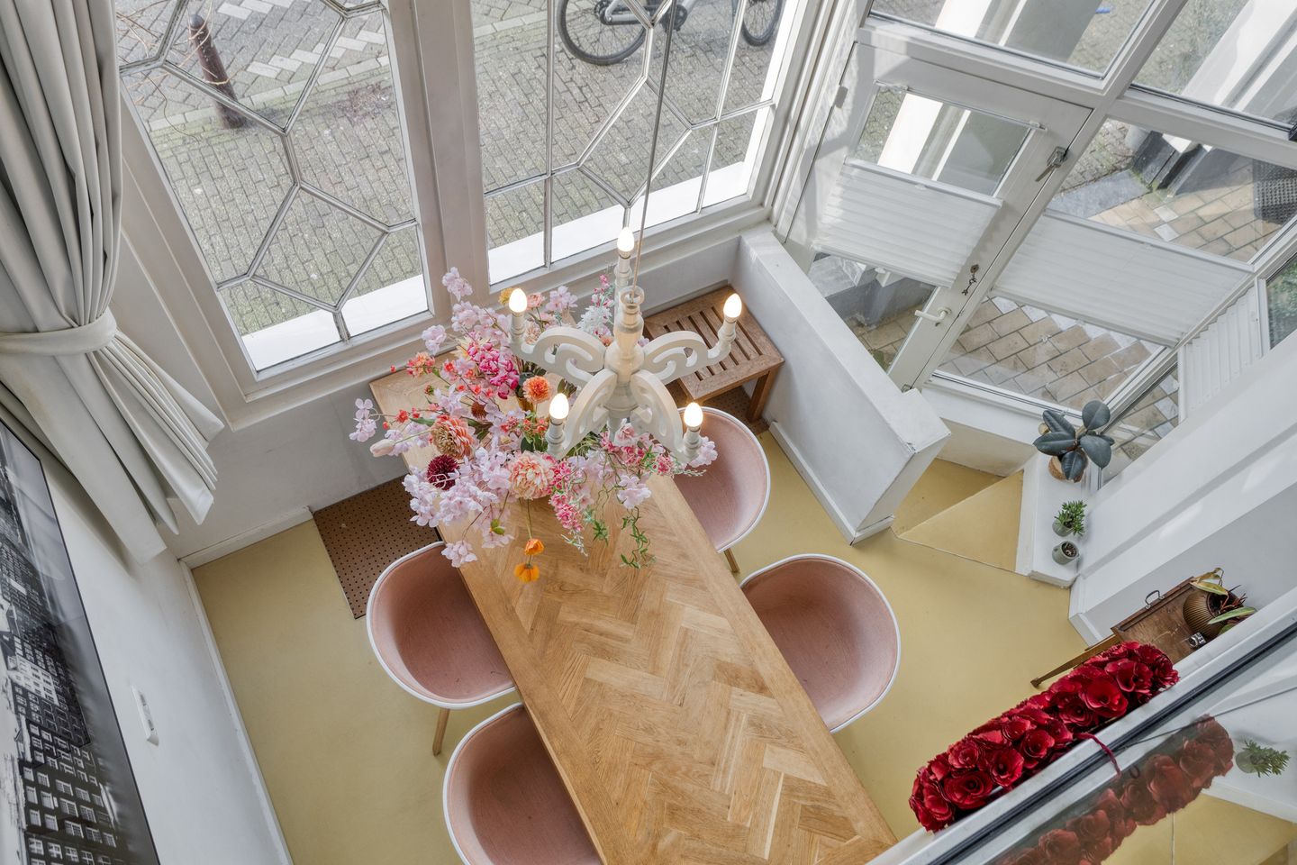 Spacious double ground-floor apartment with garden on the Prinsengracht — 36