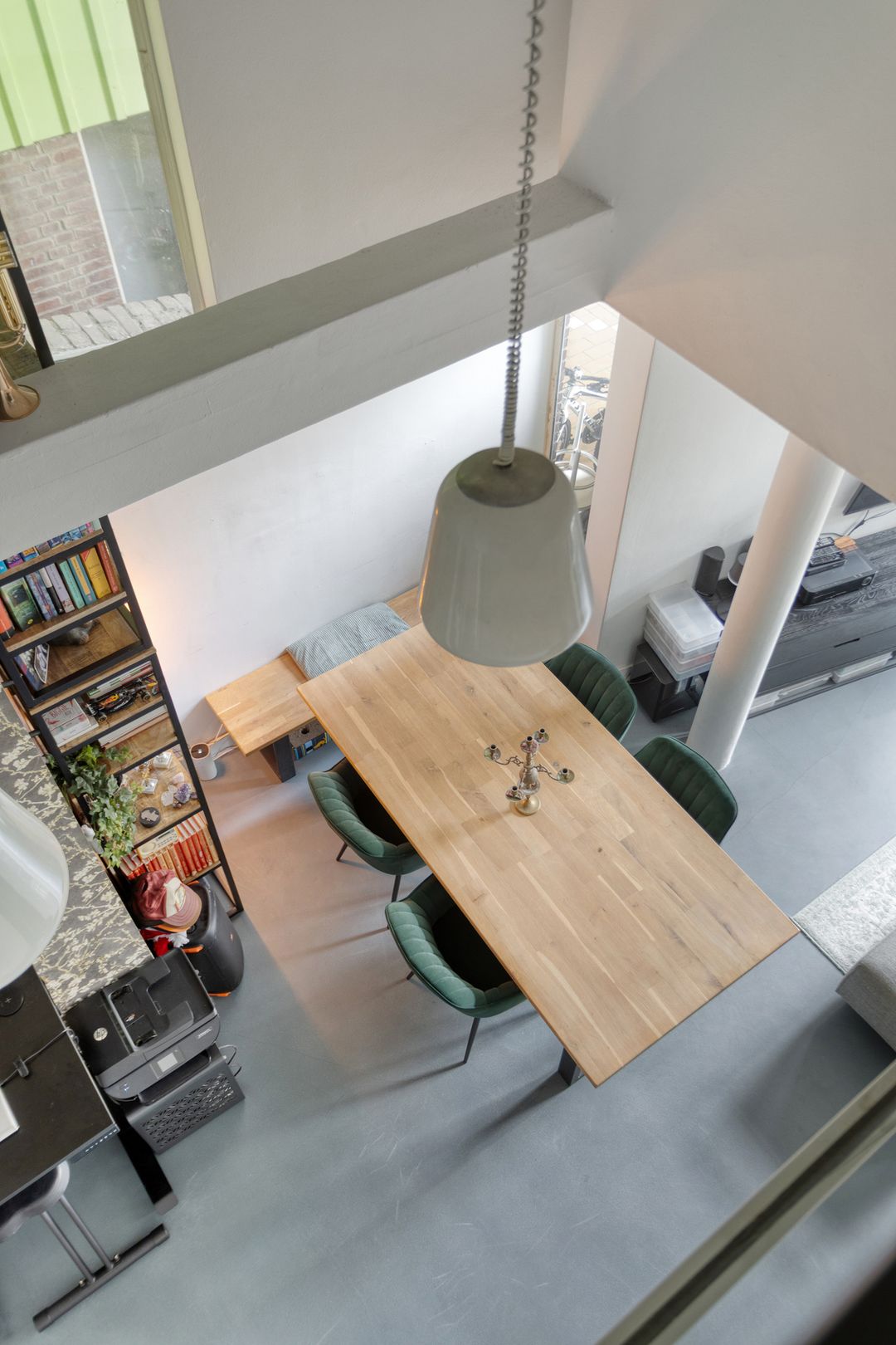 Spacious double ground-floor apartment with garden on the Prinsengracht — 21