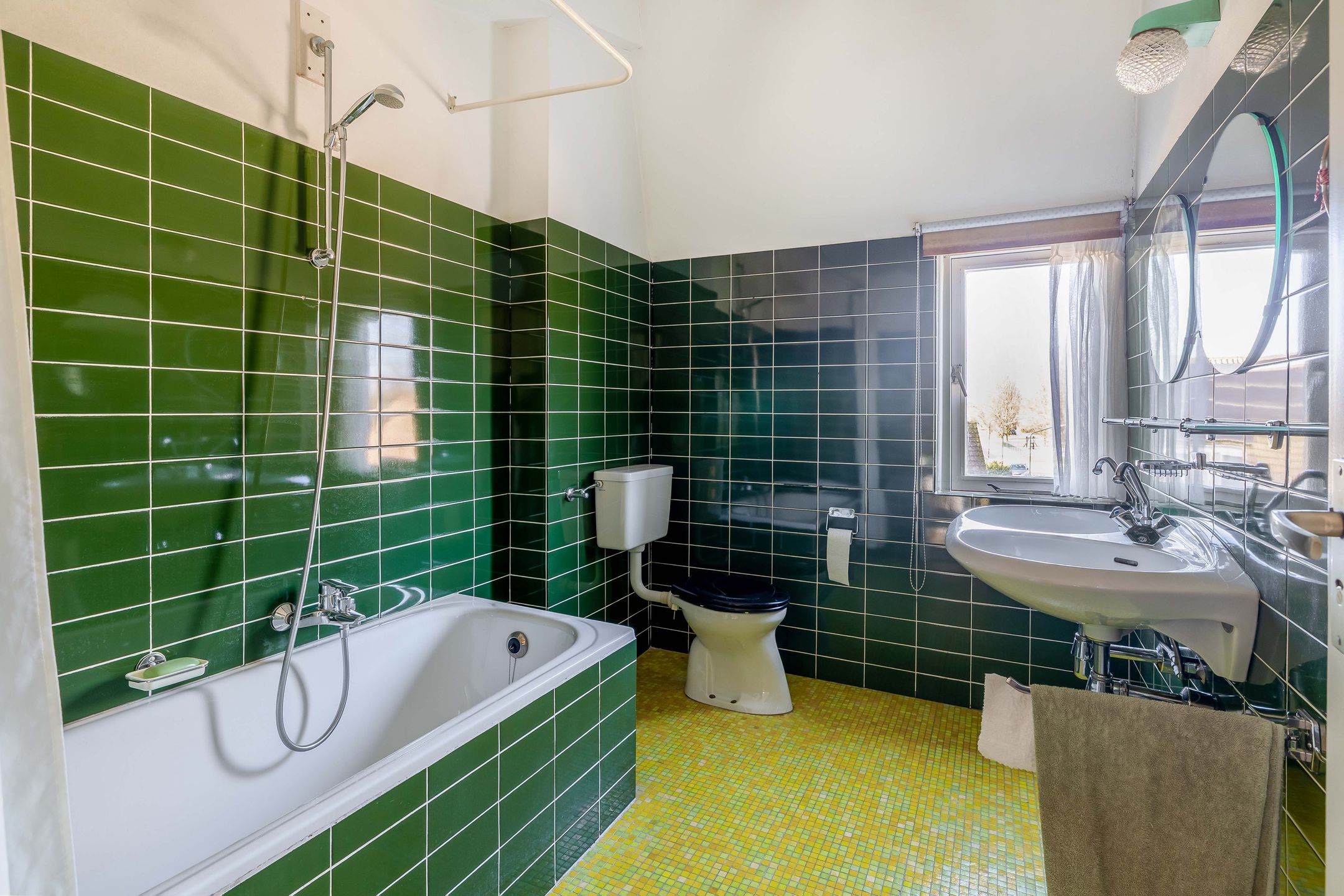 Spacious split-level semi-detached house with character and garden in Eerschot — 29