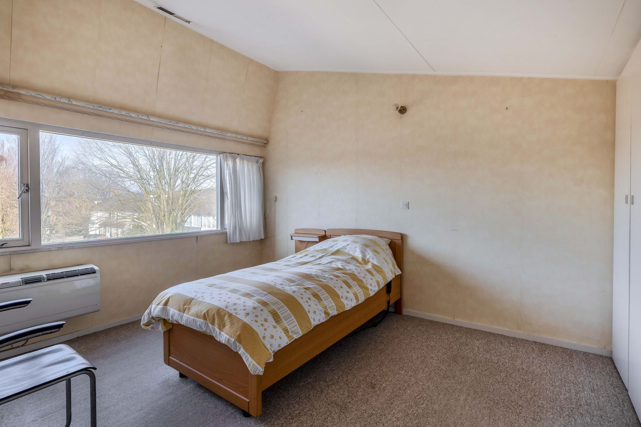 Spacious split-level semi-detached house with character and garden in Eerschot — 26