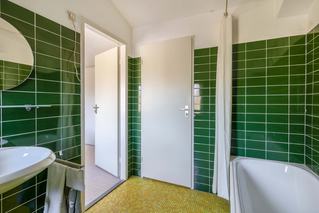 Spacious split-level semi-detached house with character and garden in Eerschot — 31