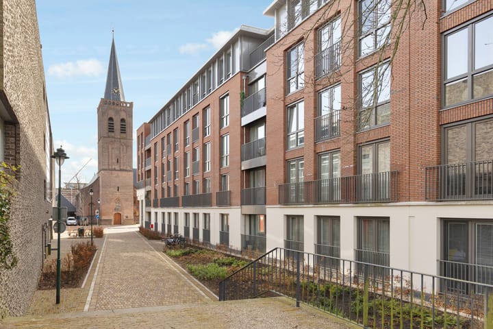 Photo 2 of Oude Torenstraat 1-D9