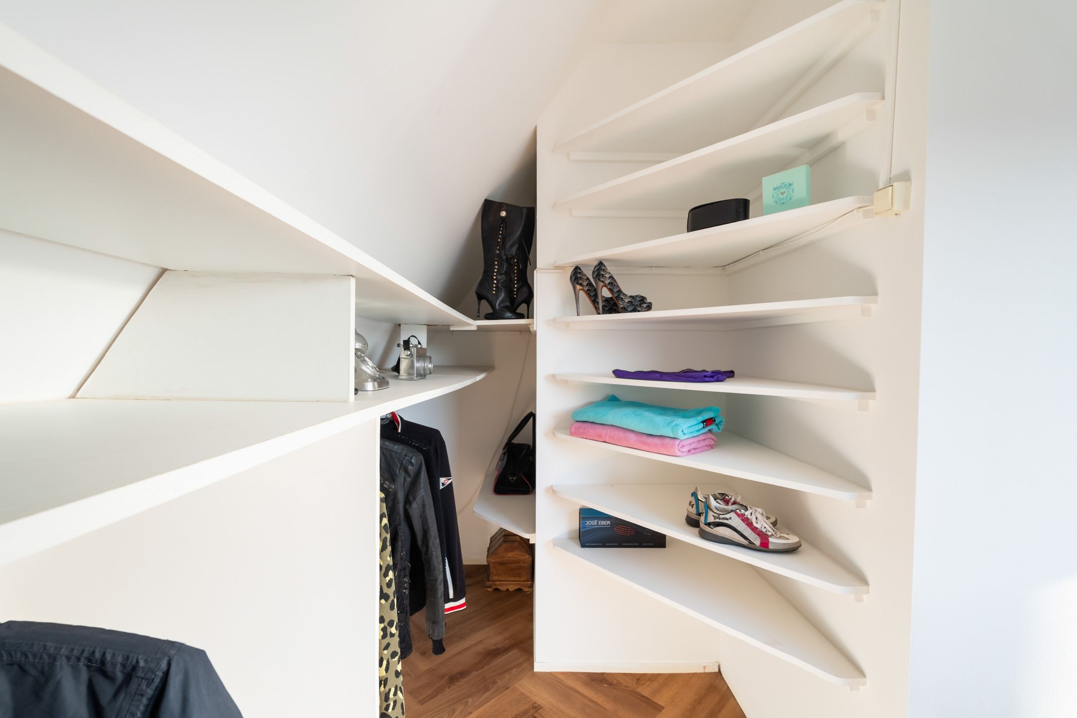 Foto 48 van Westduinweg 34-A