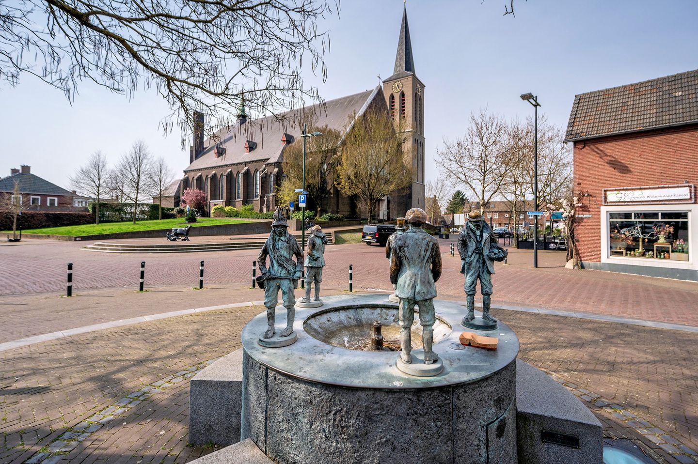 Foto 34 van Markt 12-L