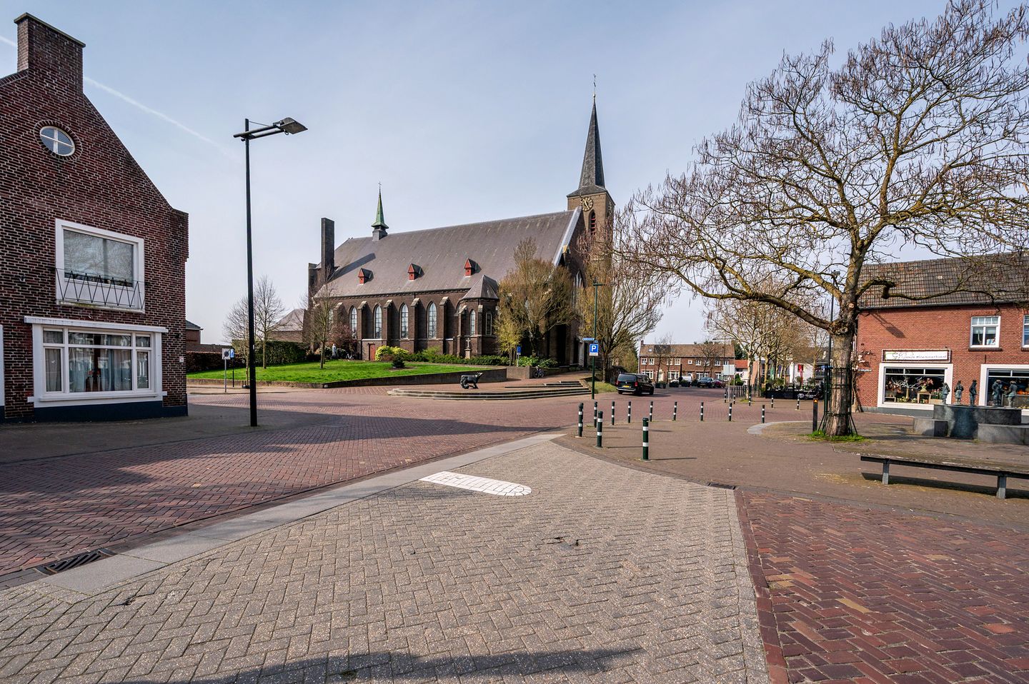 Foto 35 van Markt 12-L