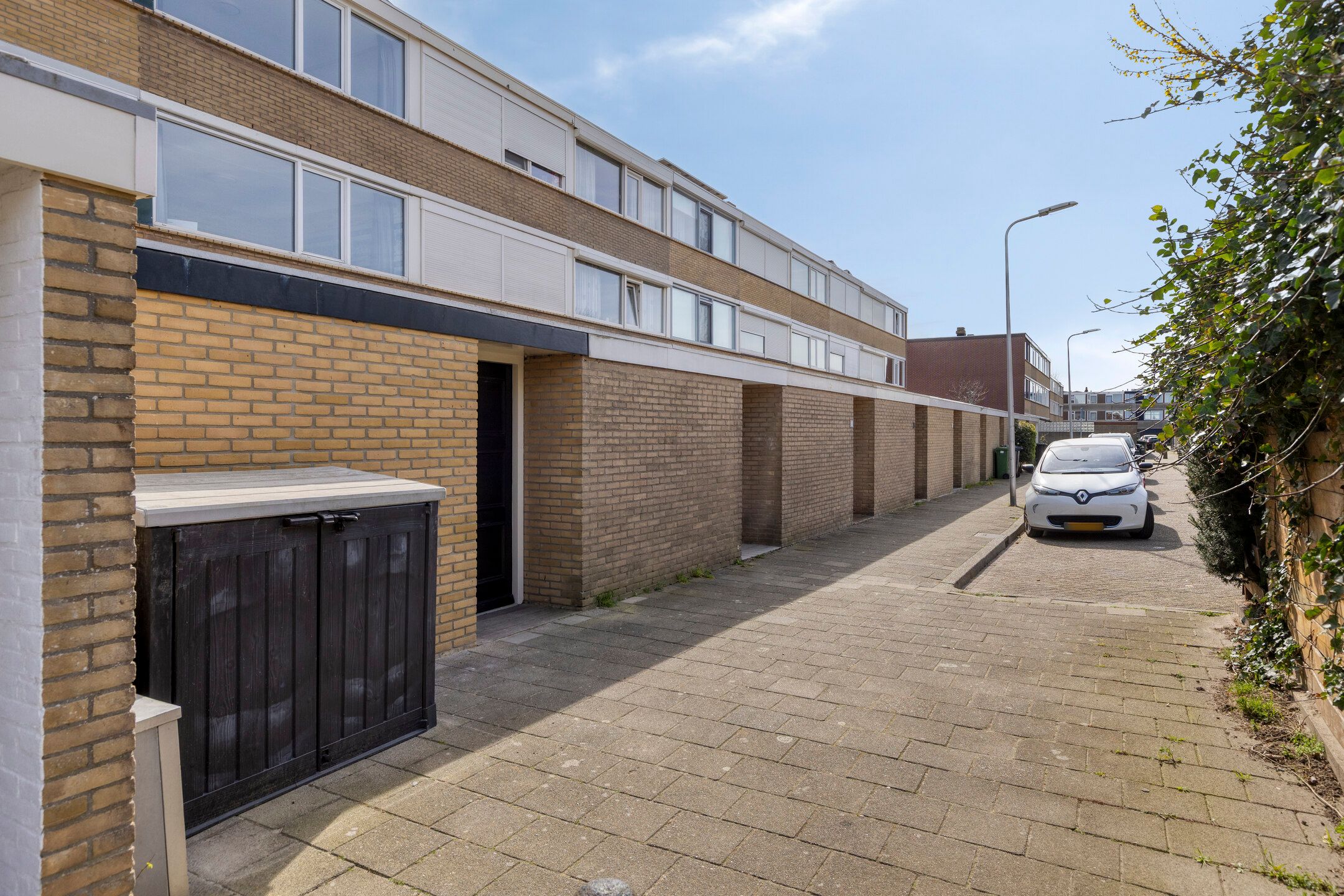 Photo 24 of Rozemarijn 17