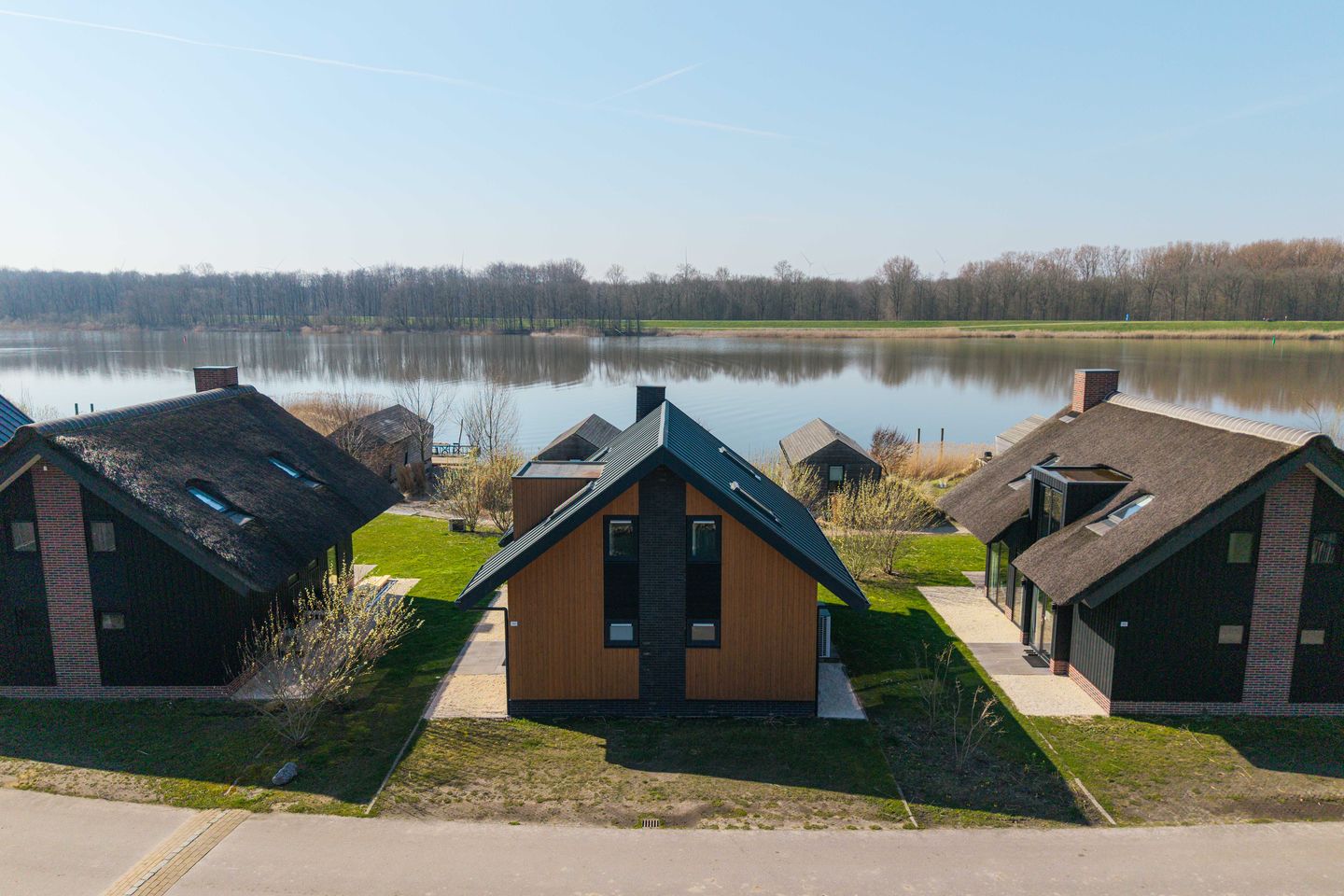 Foto 55 van Flevoweg 90-132