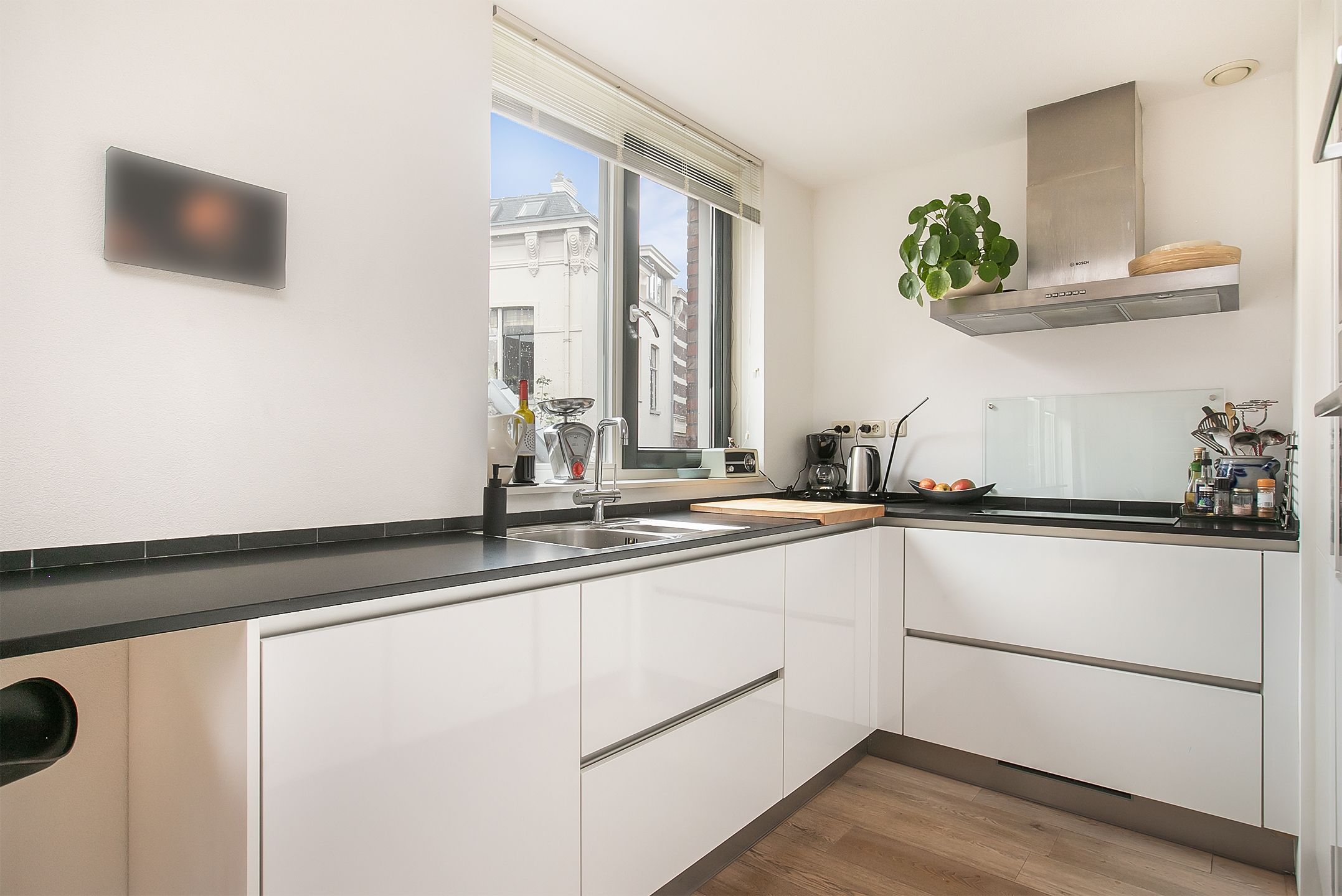 Foto 24 van Bekkerstraat 11