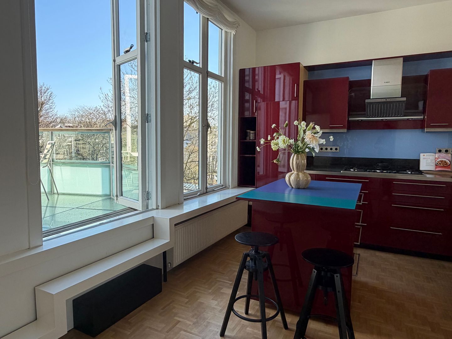 Spacious 3-Story Upper House with Private Garden in Amsterdam Center — 17