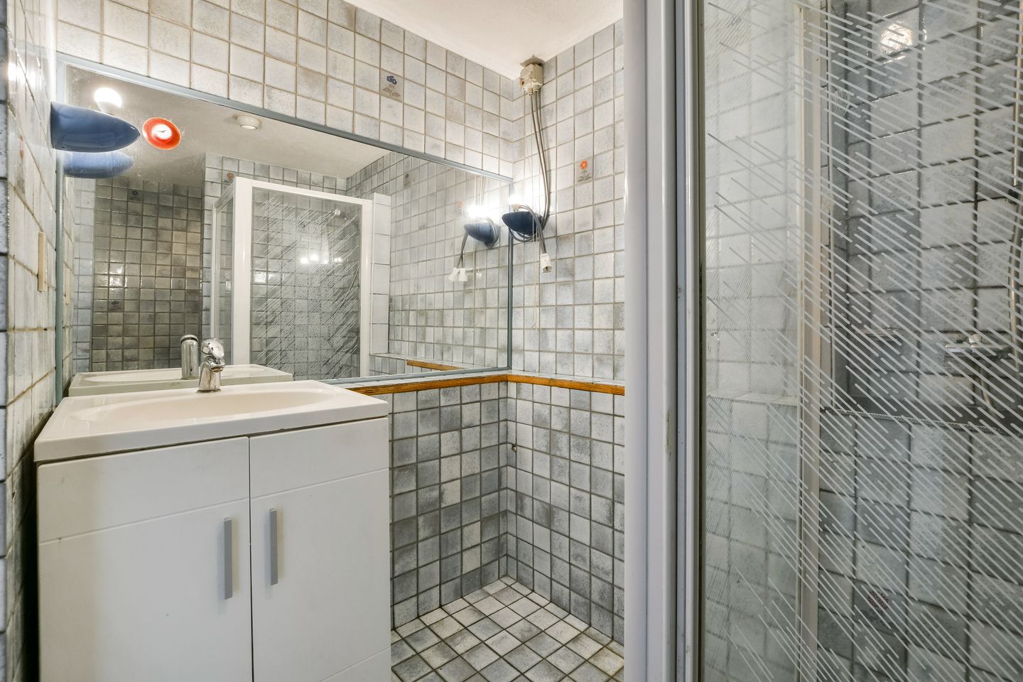 Bright 1-Bedroom Apartment with Park Views and Balcony — 14