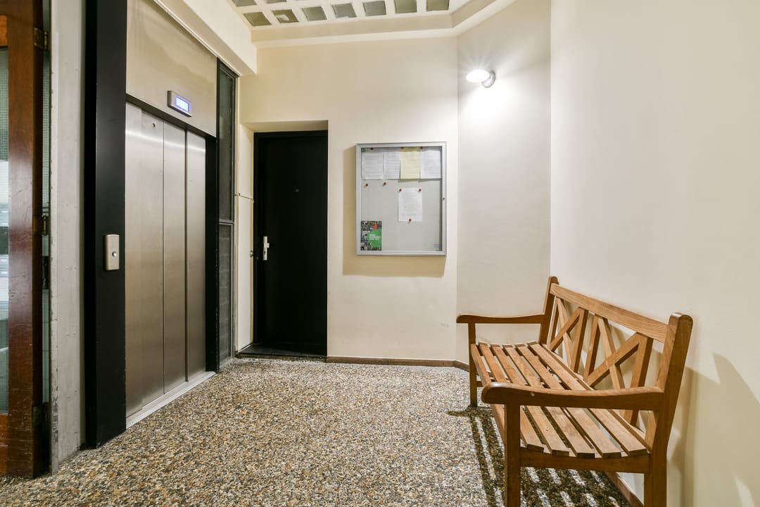 Bright 1-Bedroom Apartment with Park Views and Balcony — 17