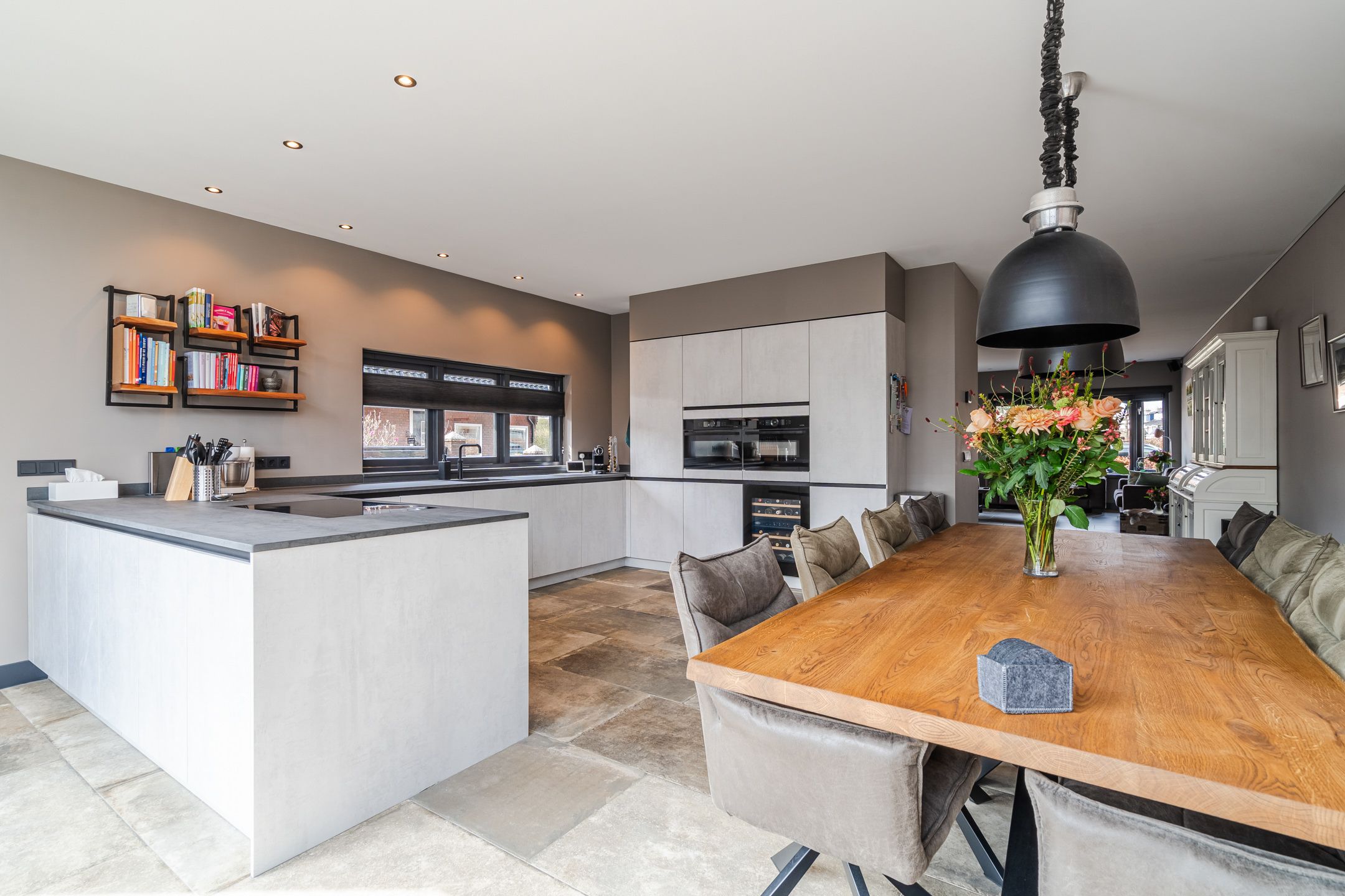 Photo 12 of Geeresteinselaan 38