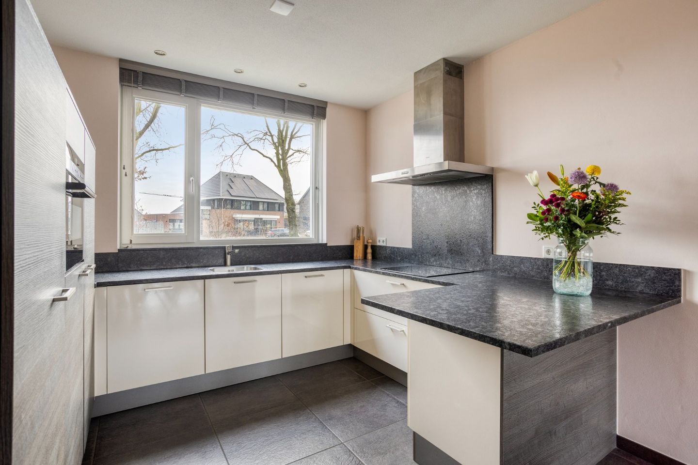 Foto 10 van Koestraat 37