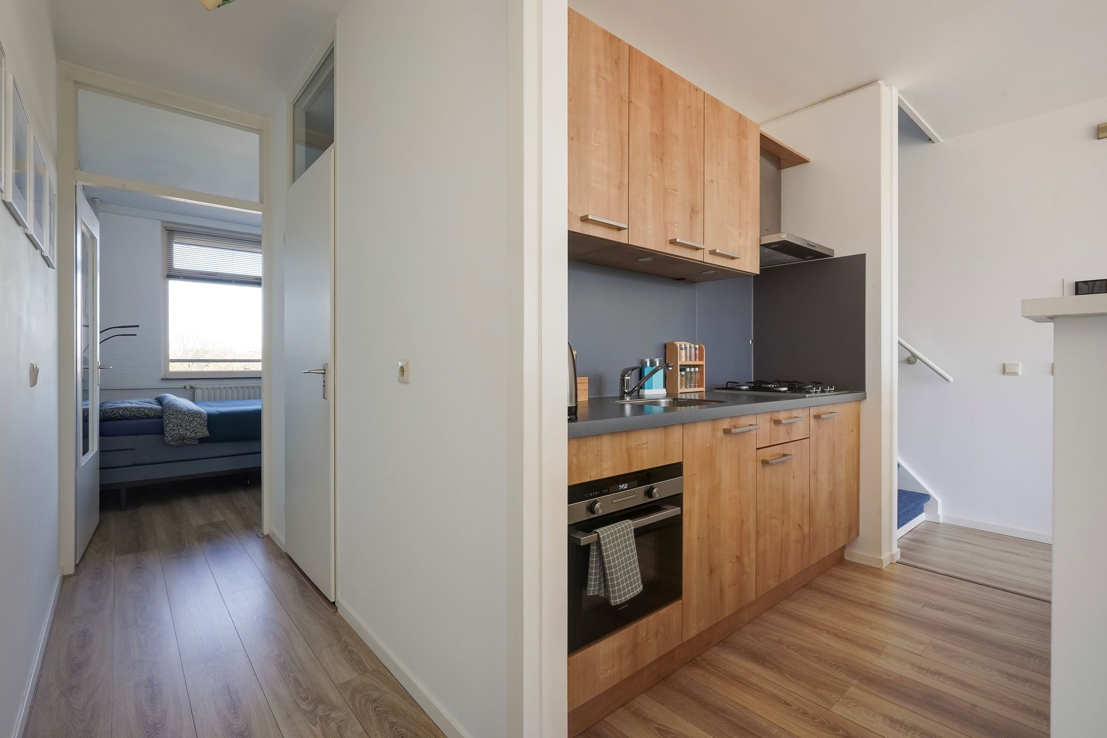 Light apartment with balcony and parking in The Hague — 18