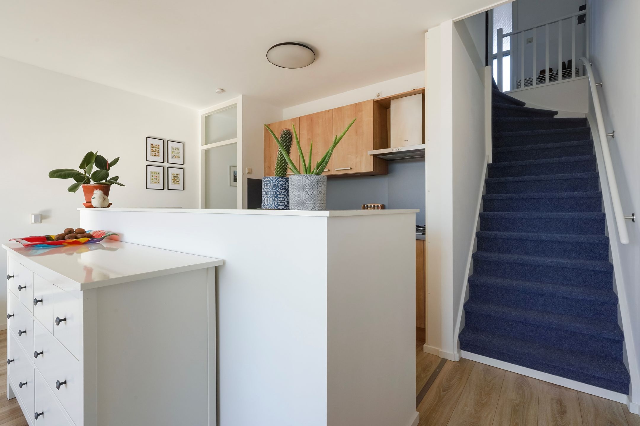 Light apartment with balcony and parking in The Hague — 21