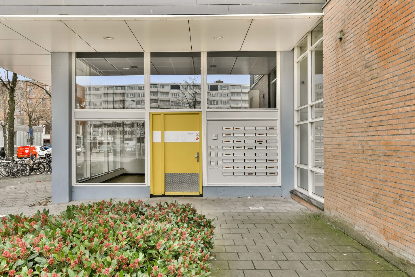Photo 20 of Marius Bauerstraat 235-B9