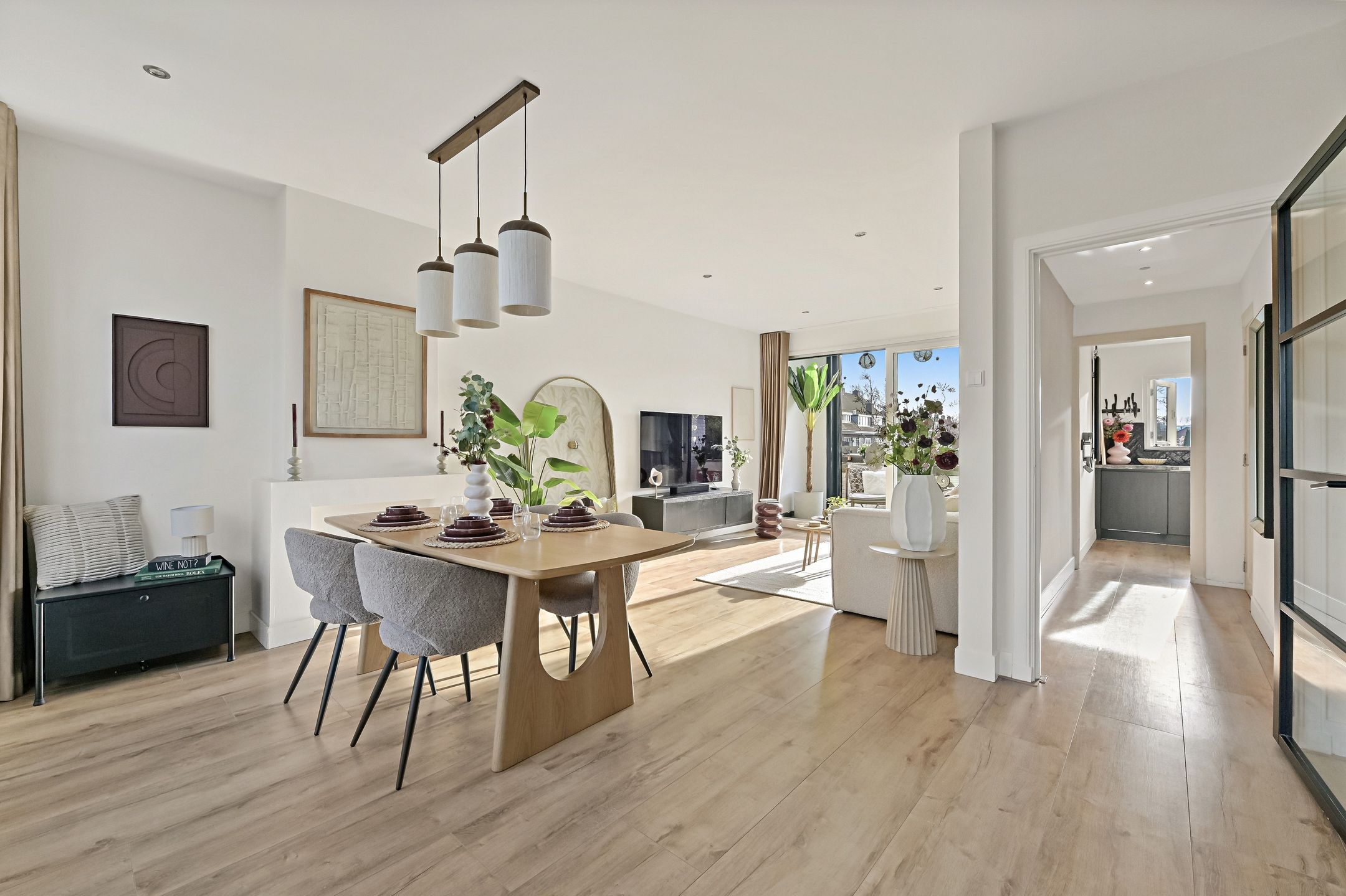 Foto 9 van Van Baerlestraat 10-A