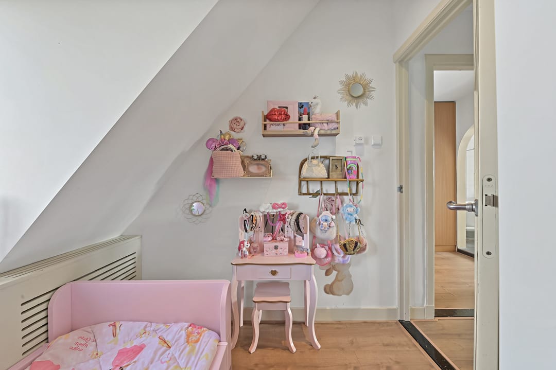 Foto 43 van Van Baerlestraat 10-A