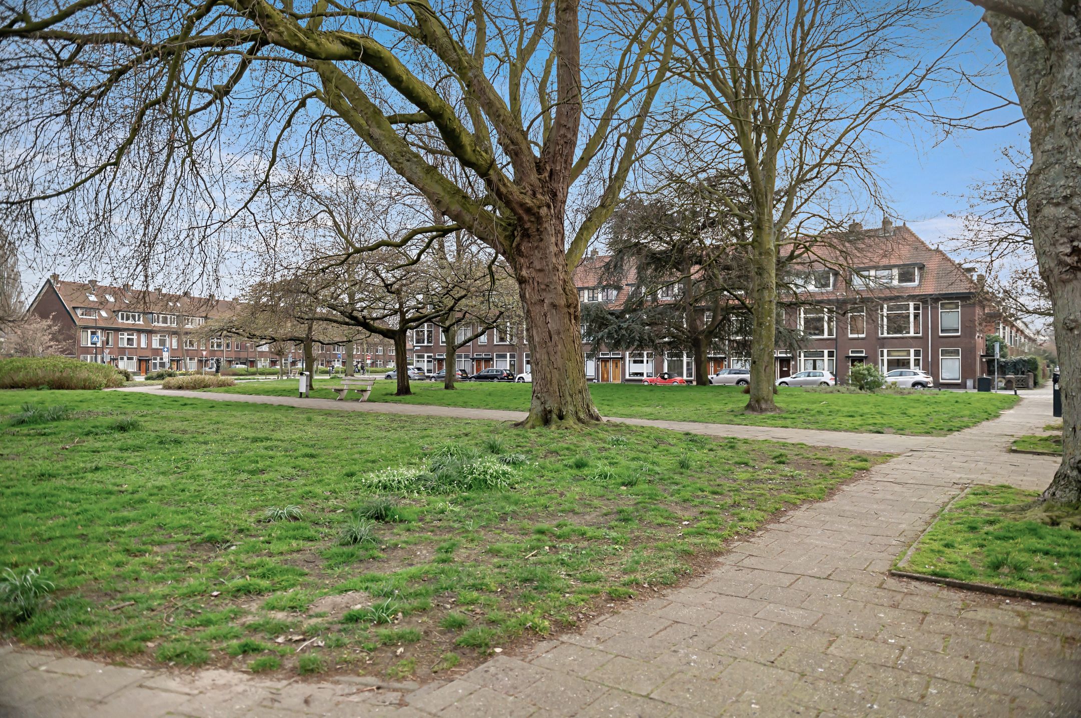 Foto 51 van Van Baerlestraat 10-A