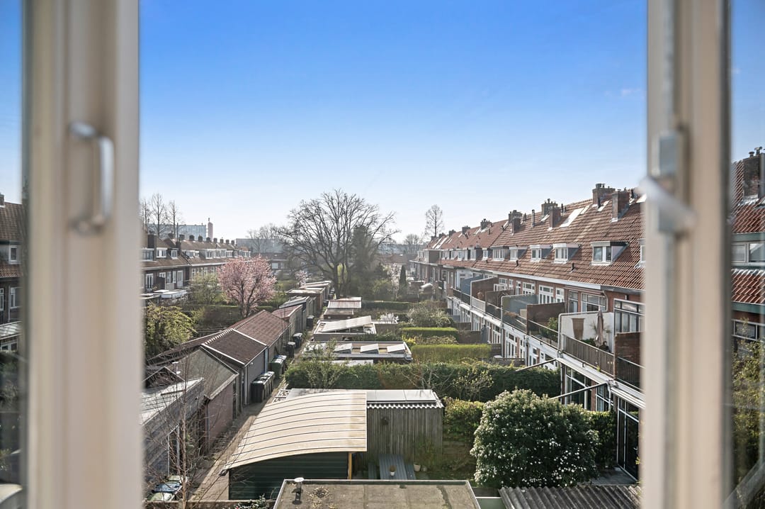 Foto 37 van Van Baerlestraat 10-A