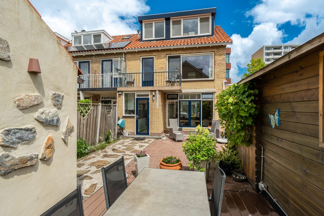 Foto 26 van Wilhelminaplantsoen 13