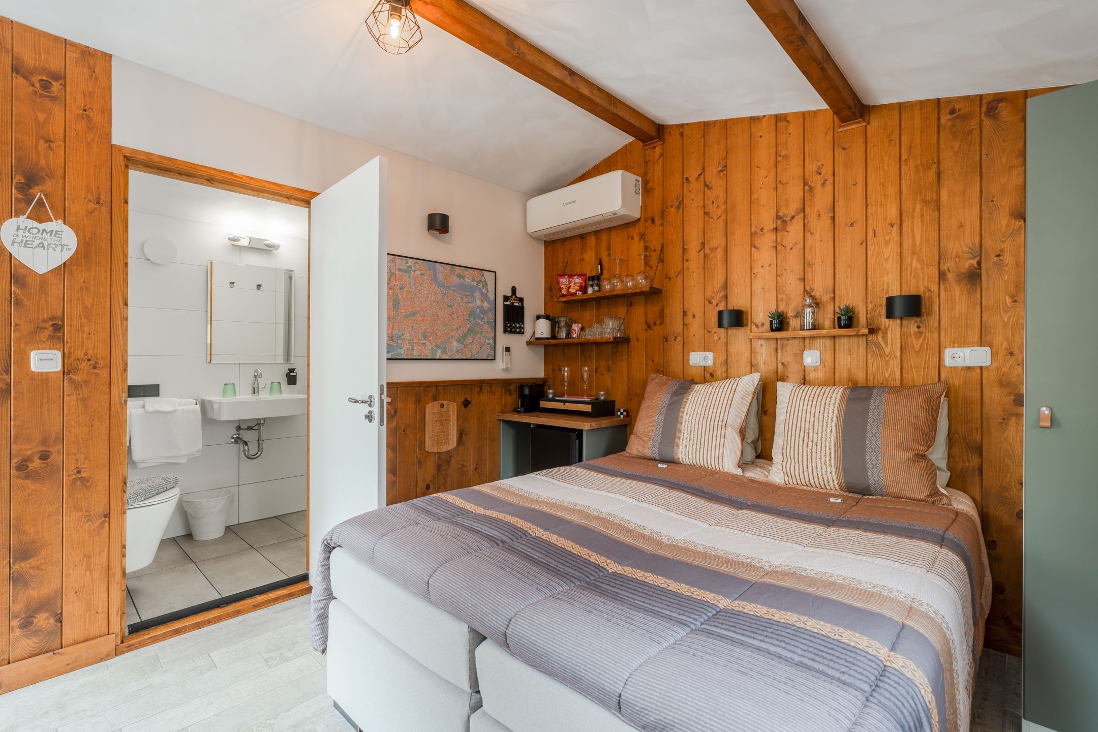 Foto 33 van Wilhelminaplantsoen 13