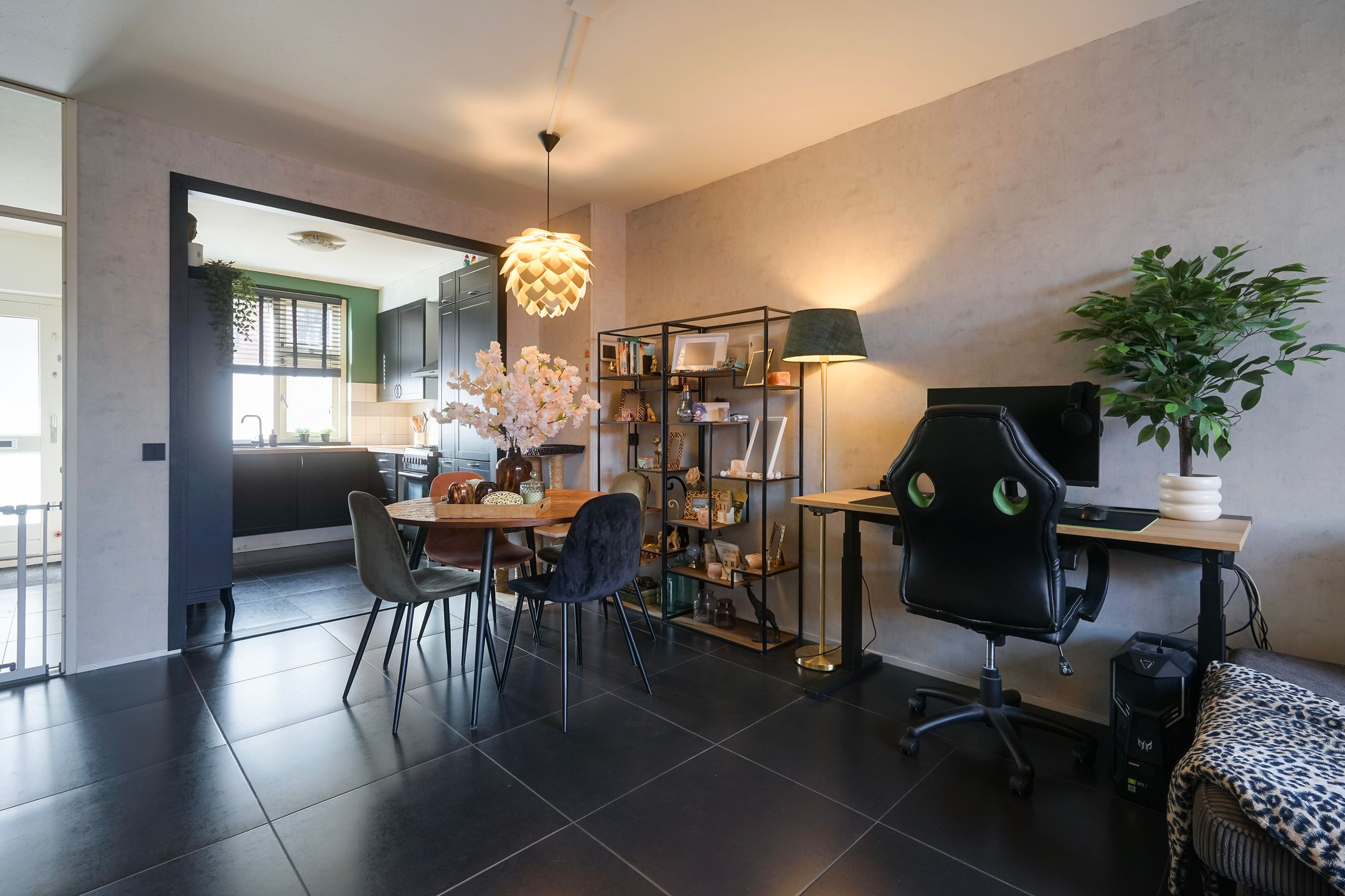 Photo 9 of Jules Massenetstraat 186