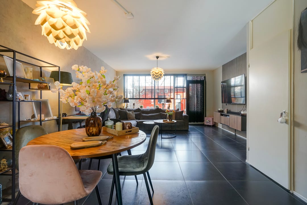 Photo 11 of Jules Massenetstraat 186