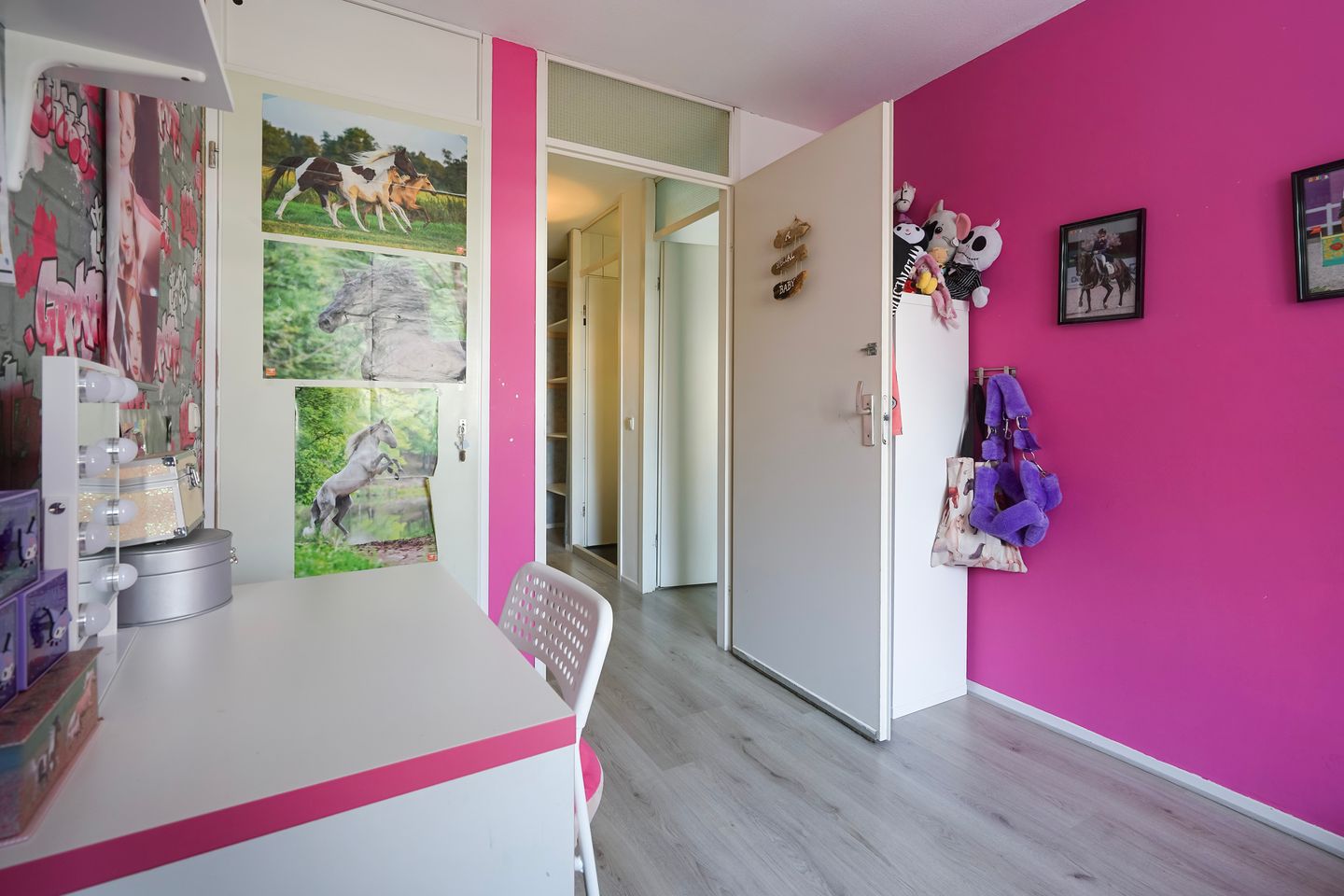Photo 20 of Jules Massenetstraat 186