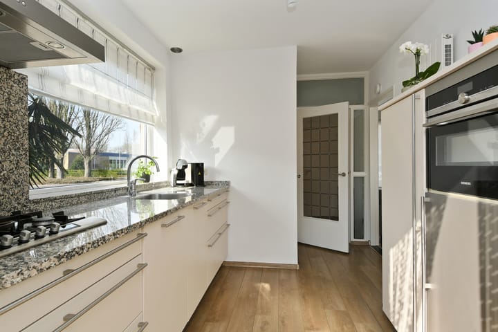 Photo 4 of Kesselstraat 41