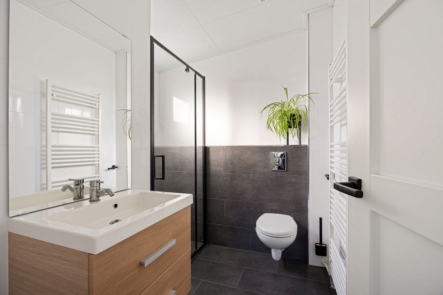 Photo 35 of Binnenbaan 14