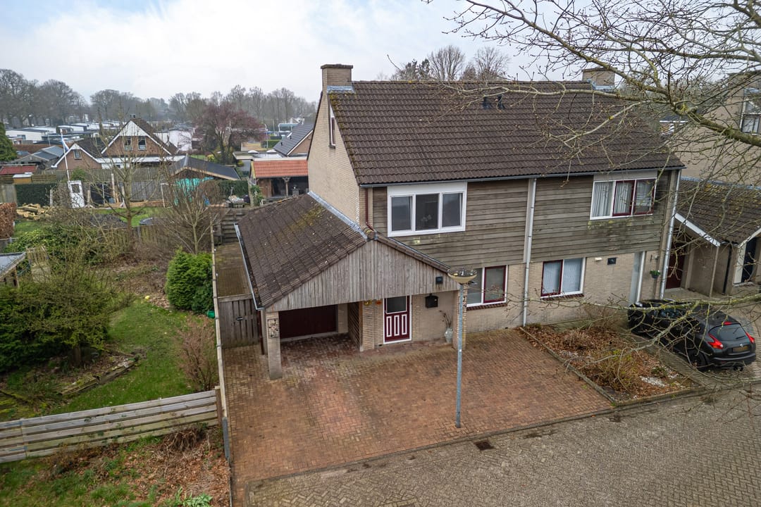 Photo 43 of De Welhaak 32