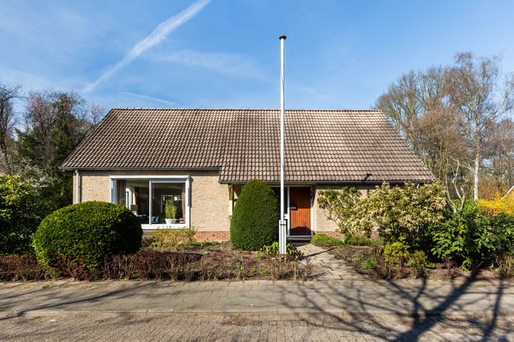 Photo 4 of Adelbrechtgaarde 1