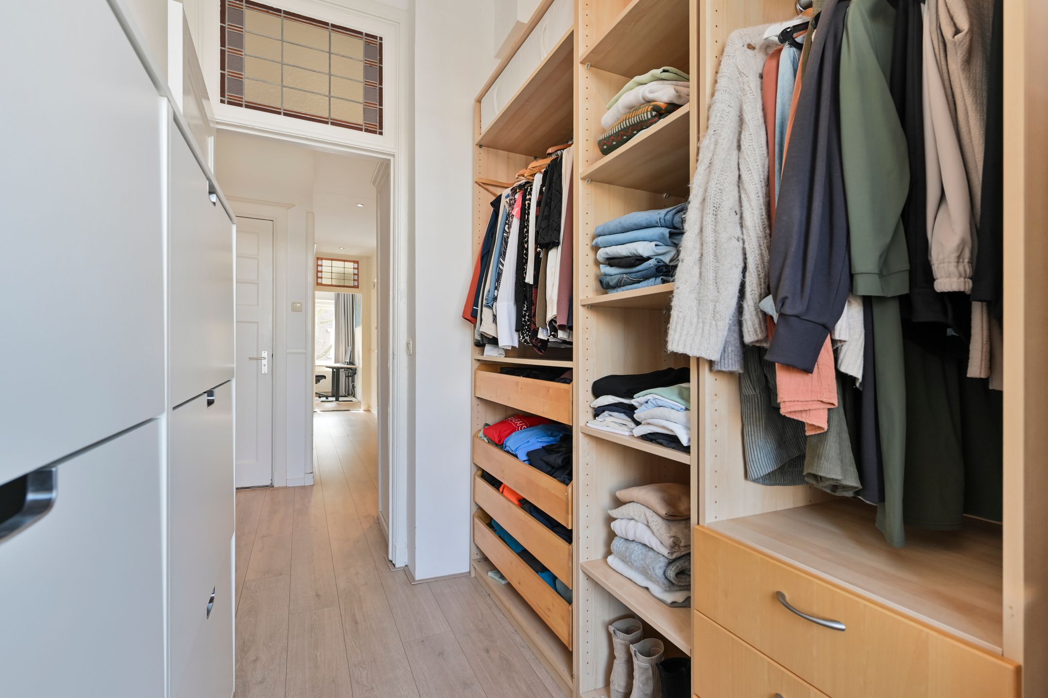 Photo 33 of Van Heutszstraat 42