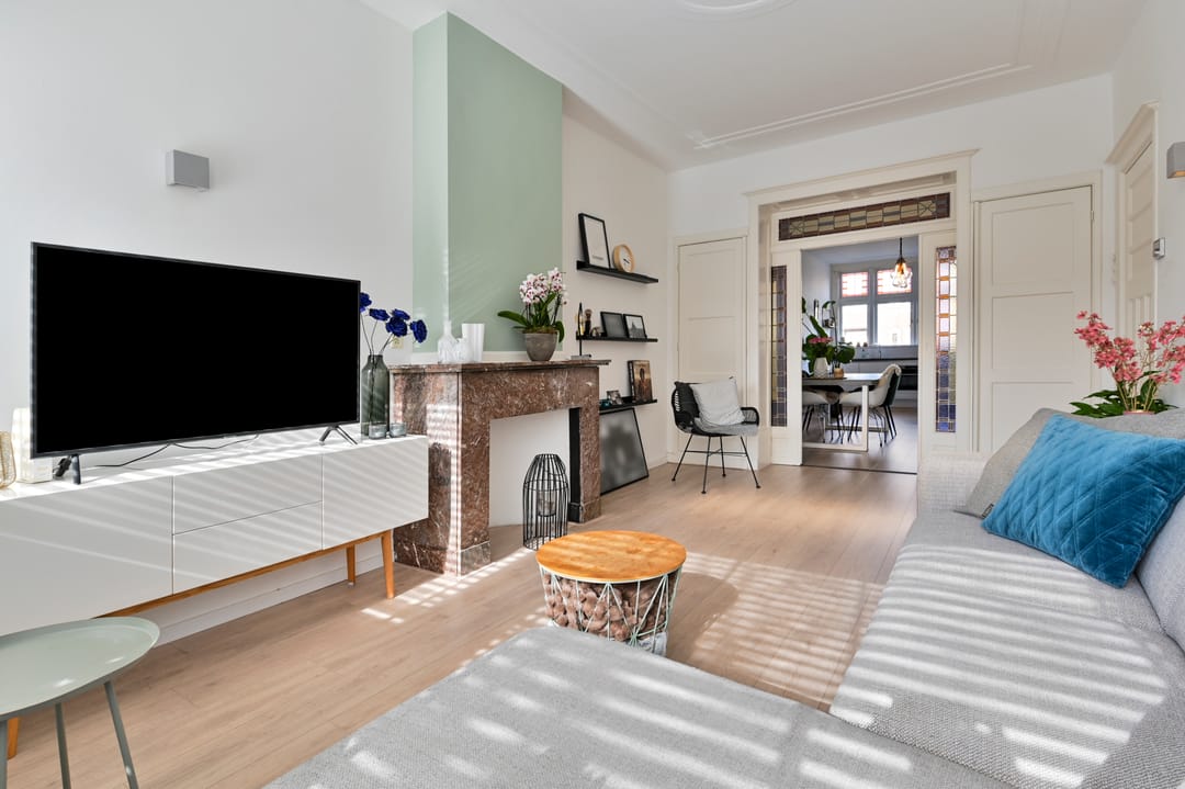 Photo 2 of Van Heutszstraat 42