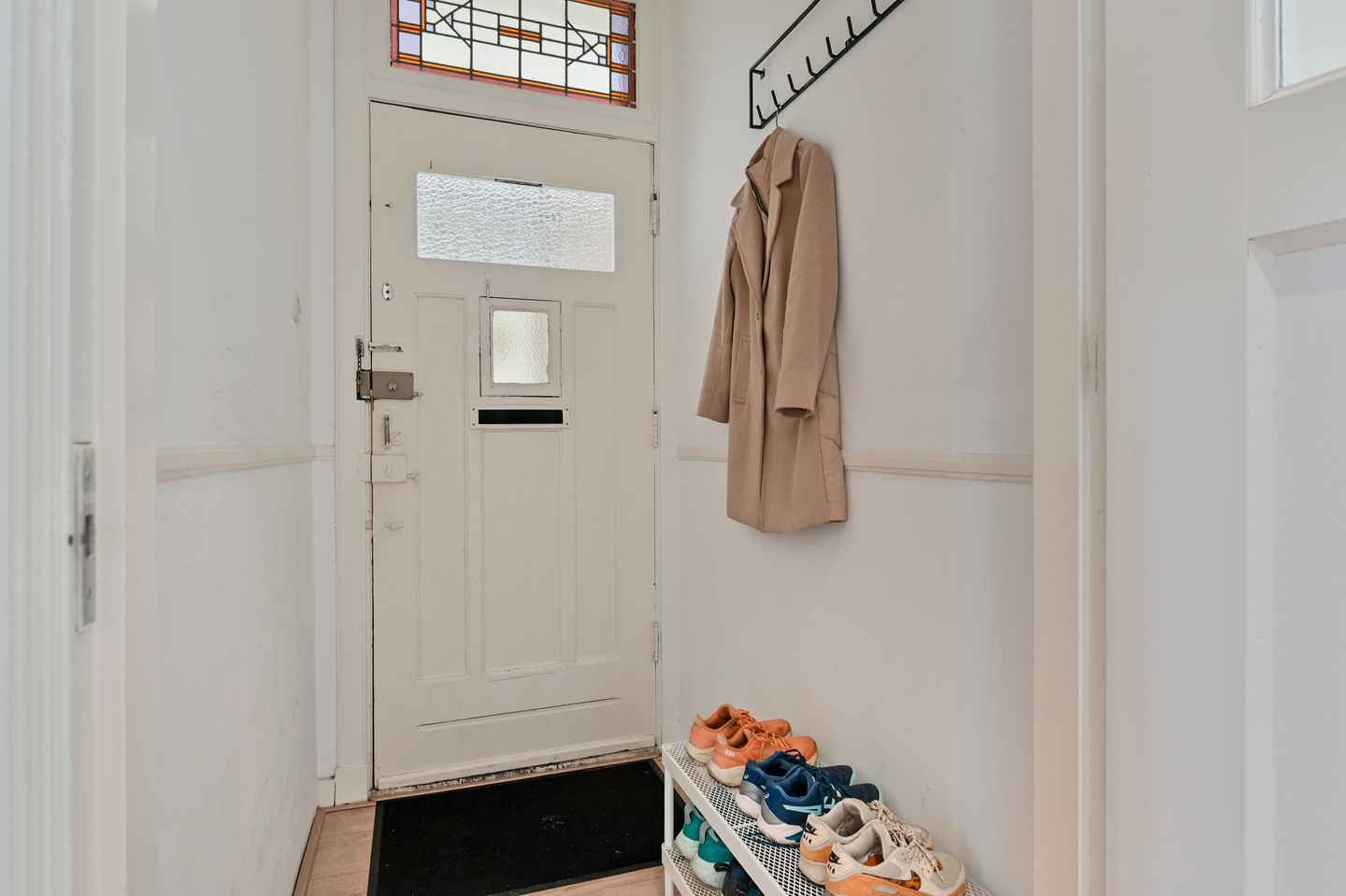 Photo 10 of Van Heutszstraat 42