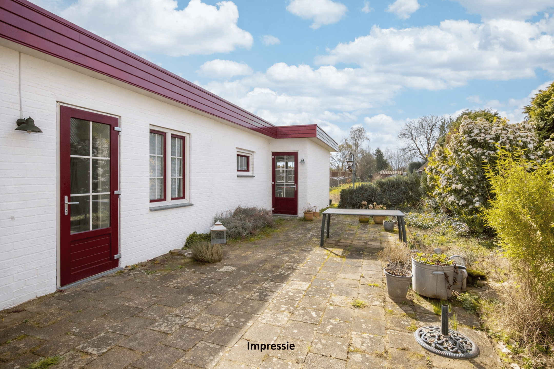 Characteristic home with spacious sunny garden in Pey — 15