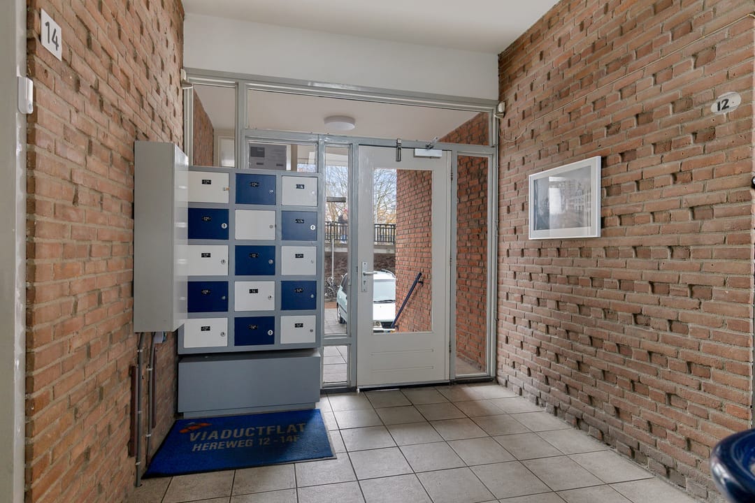 Photo 8 of Hereweg 14-E