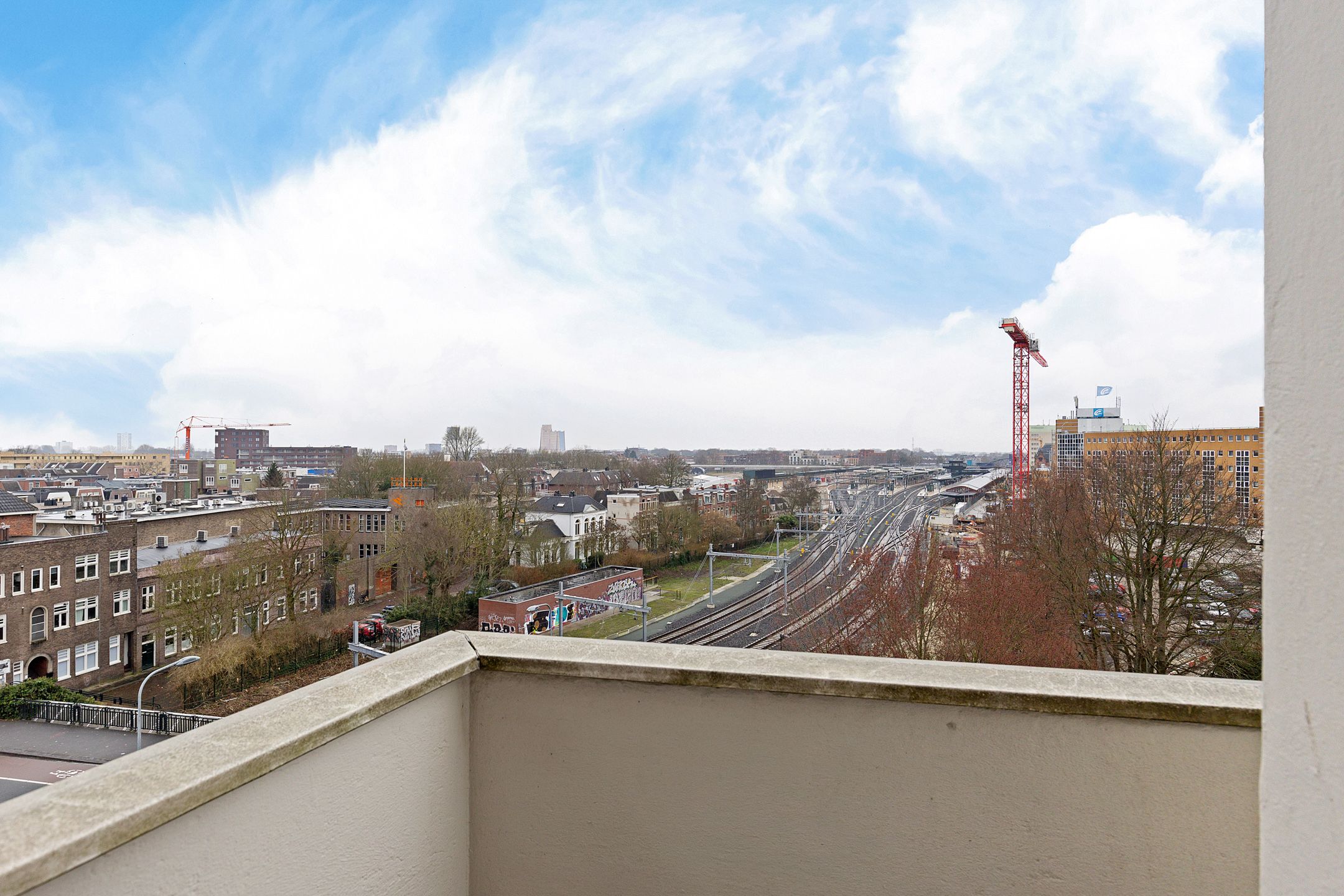 Photo 18 of Hereweg 14-E