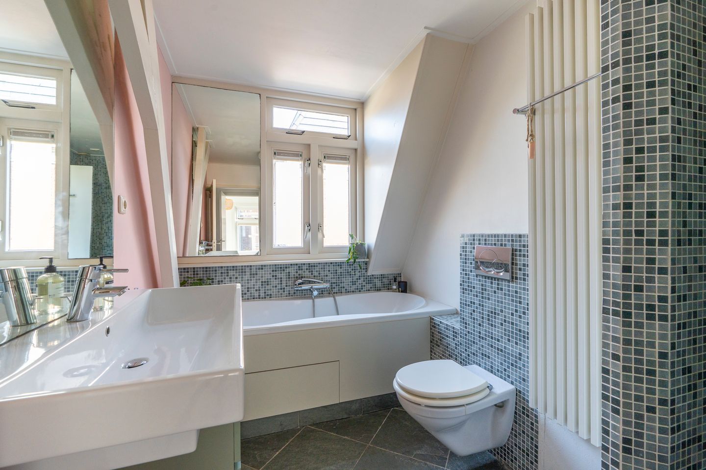 Foto 25 van Bollenhofsestraat 152